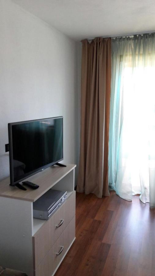 Hotel Casa Elena Ieşelniţa Exteriér fotografie