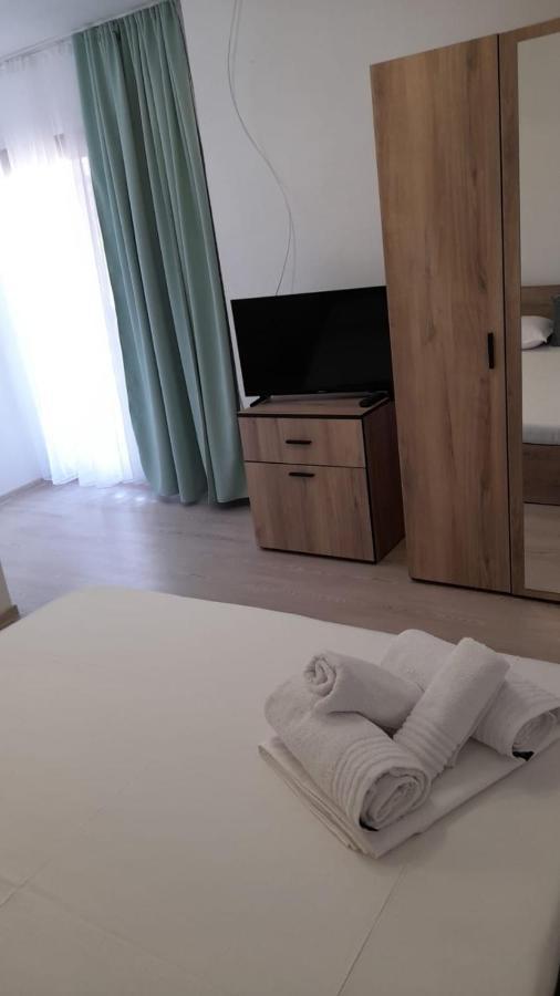 Hotel Casa Elena Ieşelniţa Exteriér fotografie